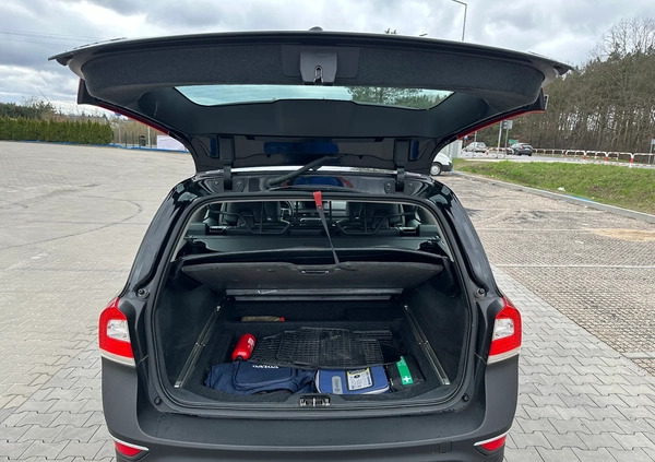 Volvo XC 70 cena 99000 przebieg: 223000, rok produkcji 2016 z Myślenice małe 137